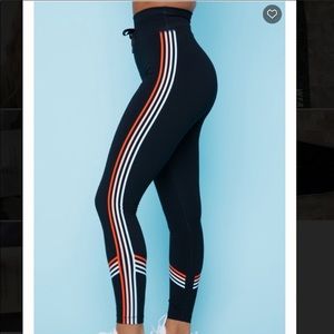 White Fox Boutique x Sarah’s Day Rally Legging